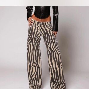 REVICE Zebra Print Women Jeans - never worn super cute low rise pants